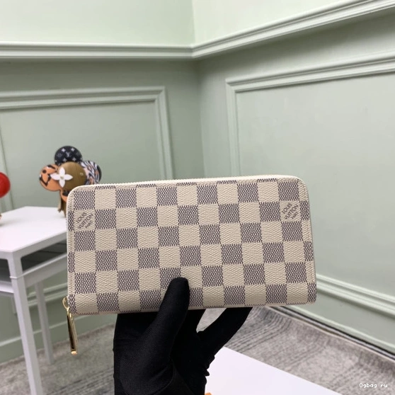 LOUIS ZIPPY VUITTON WALLET 0712